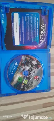 Vând ochelari vr PlayStation cu 2 jocuri,Astro Bot,Rigs 