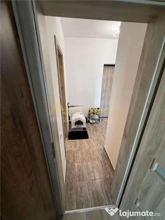 2 CAMERE PARCARE - 15 MINUTE METROU BERCENI - 135.000euro