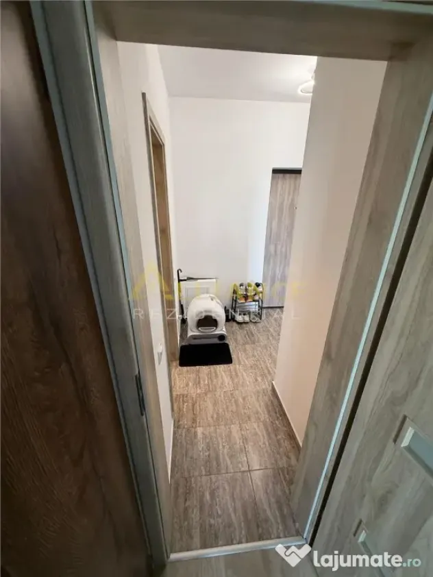 2 CAMERE PARCARE - 15 MINUTE METROU BERCENI - 135.000euro