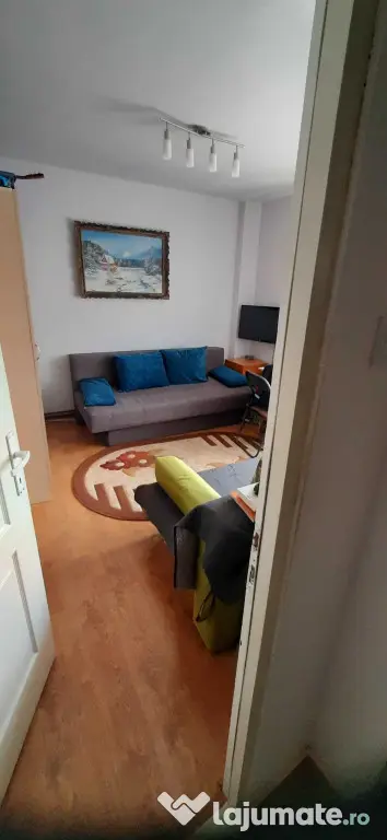 Apartament 2 camere Racadau,decomandat,etajul 1,127000 Euro