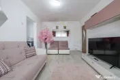 Apartament 2 camere semidecomandate, gata de mutat, Trivale