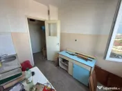 Apartament 3 camere- 54 mp 