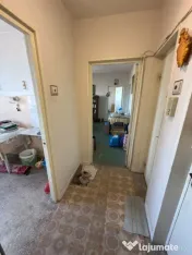Apartament 3 camere- 54 mp 
