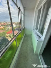 Apartament 3 camere- 54 mp 