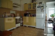 Liniște, spațiu -casă primitoare cu curte mare, gata de m 
