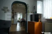 Liniște, spațiu -casă primitoare cu curte mare, gata de m 