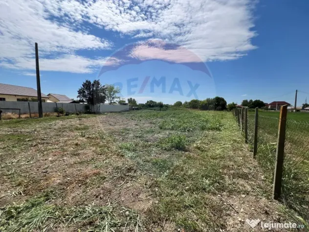 Teren 4,900mp intravilan Bizighesti
