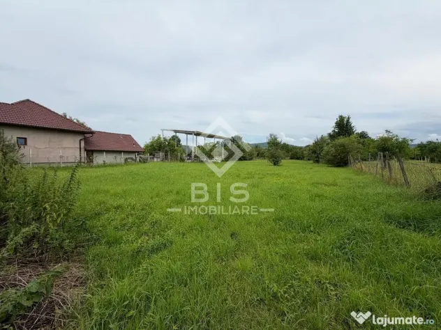 Casa de vanzare cu teren 20 ari - Rusu Bargaului