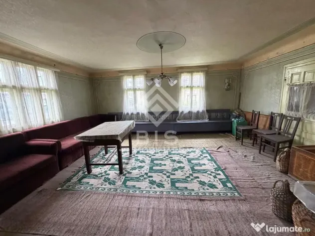 Casa de vanzare cu teren 20 ari - Rusu Bargaului