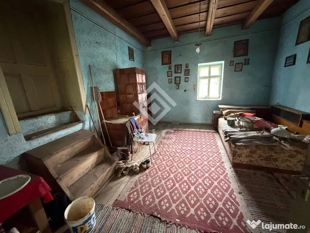 Casa de vanzare cu teren 20 ari - Rusu Bargaului