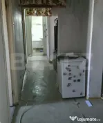Apartament cu 3 camere, 90 mp, an 1983, zona Caraiman