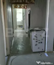 Apartament cu 3 camere, 90 mp, zona Caraiman