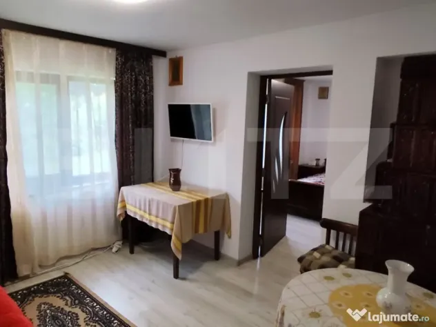Casa 120 mp utili, 2850 mp teren, zona Bucium