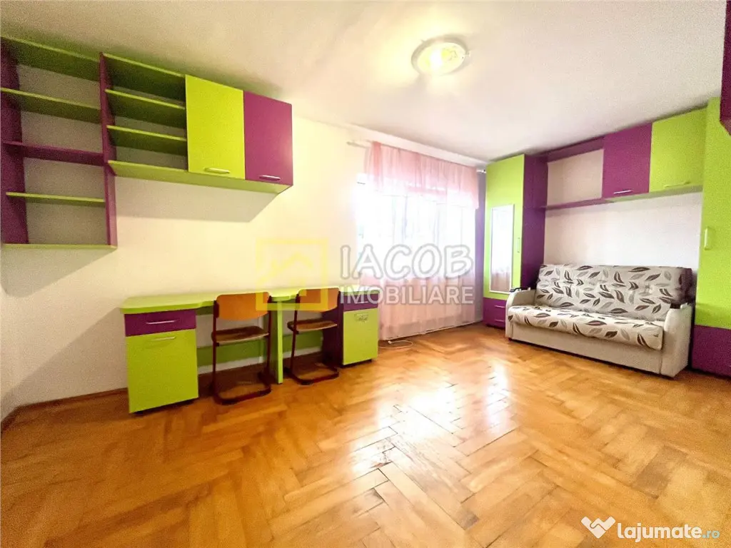 2 camere decomandate zona Stefan cel Mare Bacau