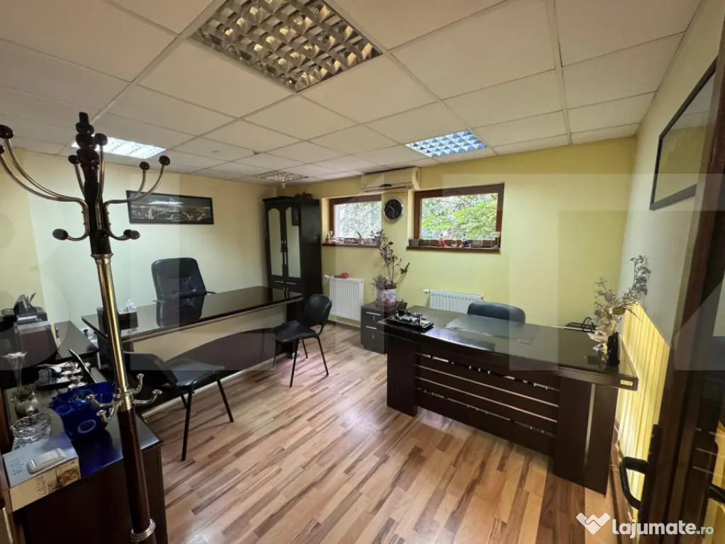Spatiu comercial/birou de inchiriat, 100 mp, ultracentral