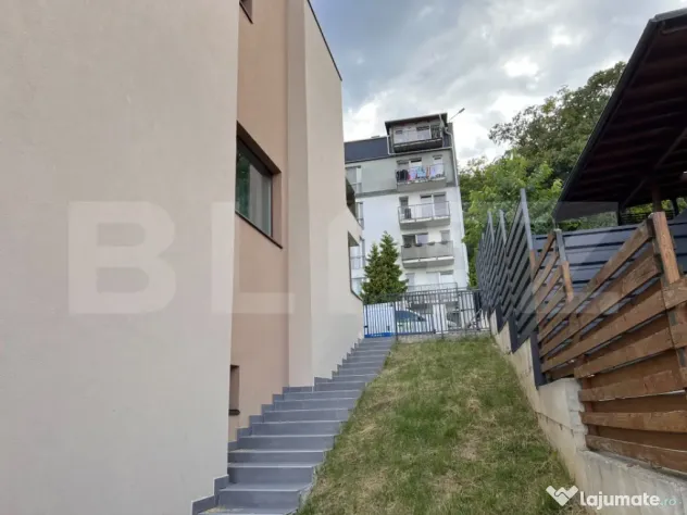 Duplex 5 camere, Lux, 157 mp, 100 mp curte, Manastur