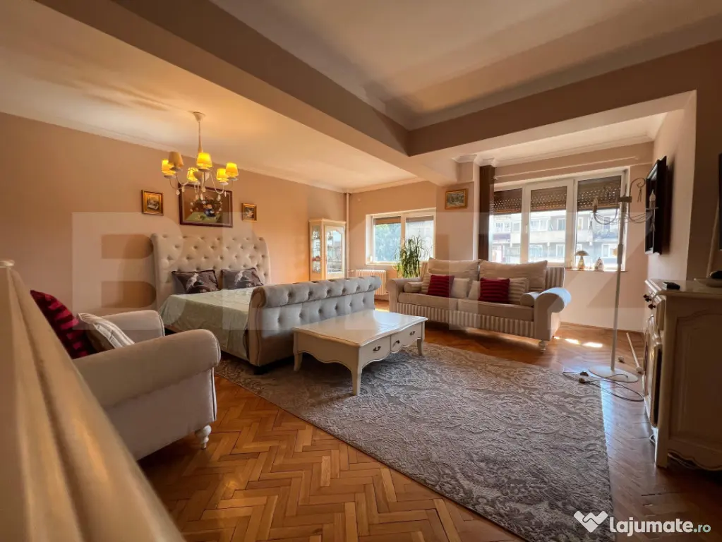 Apartament 3 camere, decomandat – Ultracentral, confort sp