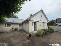 Casa individuala , teren 2100 mp , Balcauti