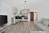 Apartament de 2 camere zona TRACTORUL,STUDIO