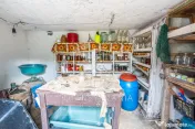 Casă tradițională cu teren de 2.560mp, în Sâmboleni, com. Cămărașu 