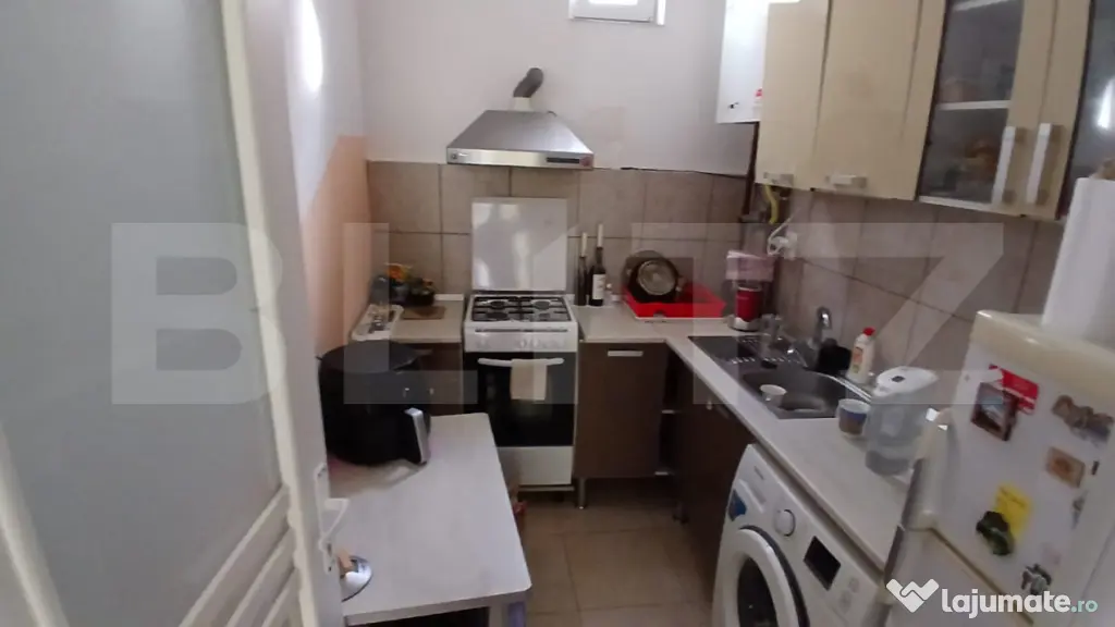 Garsonieră de închiriat, 30 mp, zona Central
