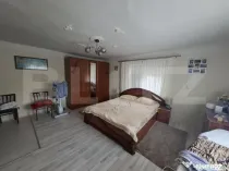 Casa 2 camere, 100 mp, anexe de vanzare, zona Gelu