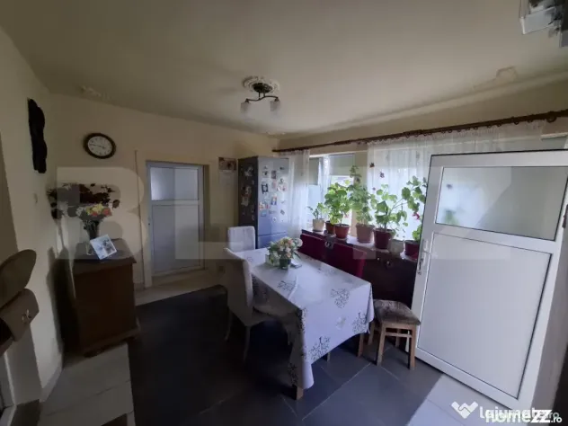 Casa 2 camere, 100 mp, anexe de vanzare, zona Gelu - Gelu (Satu-Mare)
