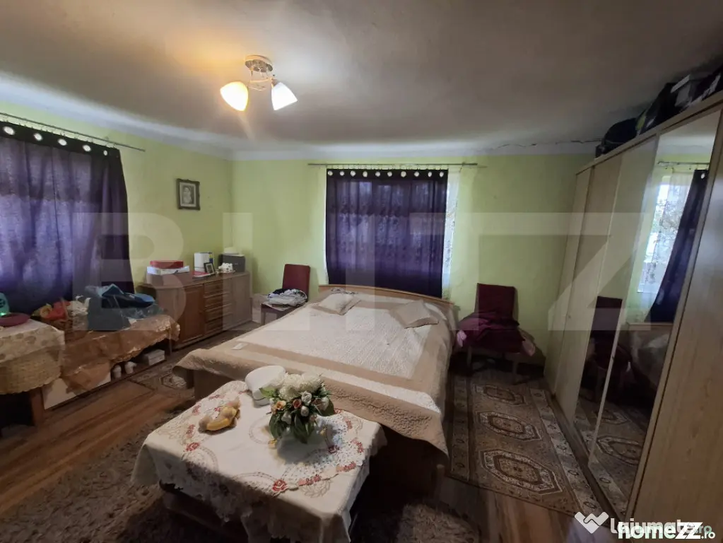 Casa 2 camere, 100 mp, anexe de vanzare, zona Gelu - Gelu (Satu-Mare)
