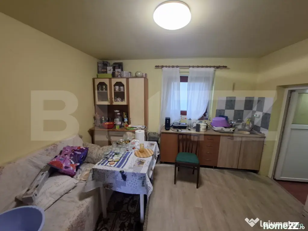 Casa 2 camere, 100 mp, anexe de vanzare, zona Gelu - Gelu (Satu-Mare)
