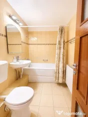 Apartament 4 camere suprafata mare zona Scriitorilor Brasov 