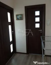 3 camere, 7/10, anvelopat, 77 mp-Pacii-Gorjului 