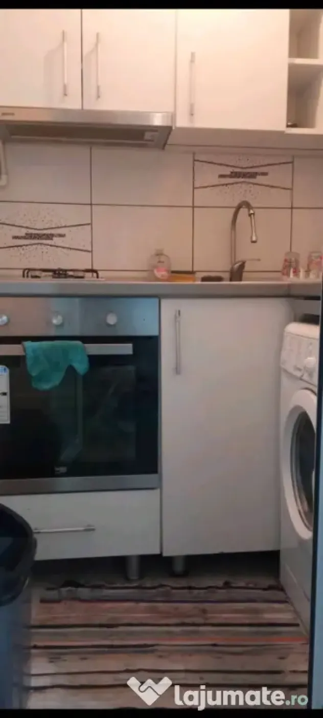 Închiriez pe termen scurt sau lung garsoniera situata în zona Tomis nord.