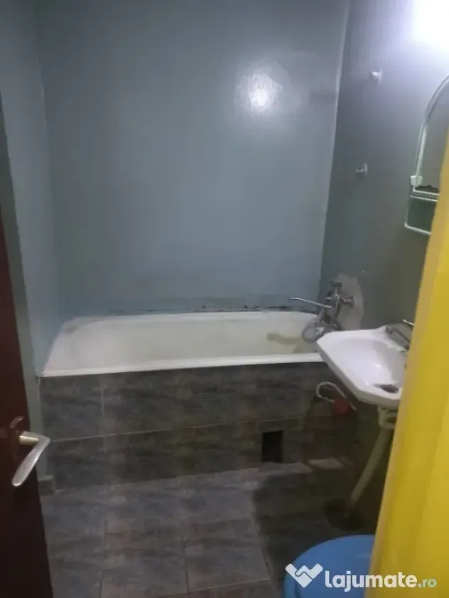 Garsoniera de vanzare, 31 mp, zona Brazda lui Novac