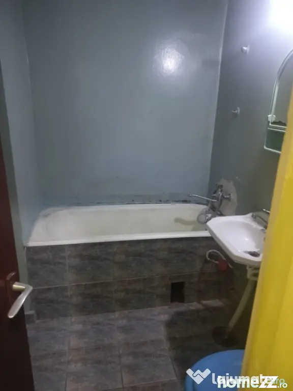 Garsoniera de vanzare, 31 mp, zona Brazda lui Novac - Craiova (Dolj)