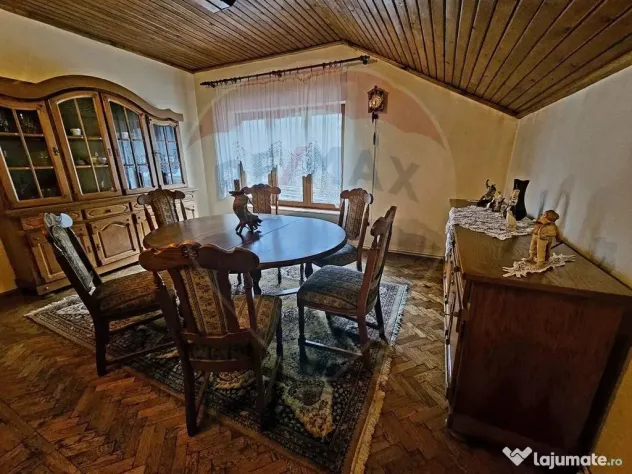 SINAIA- APARTAMENT DE VACANTA/ REZIDENTIAL- 3 camere in v...
