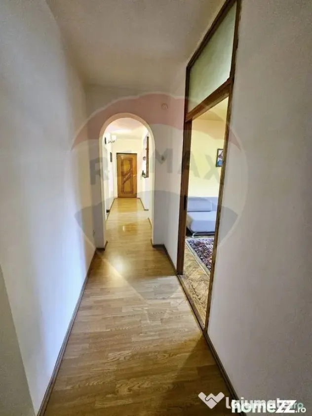 SINAIA- APARTAMENT DE VACANTA/ REZIDENTIAL- 3 camere in v... - Sinaia (Prahova)