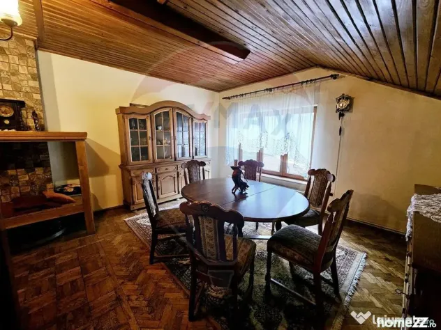 SINAIA- APARTAMENT DE VACANTA/ REZIDENTIAL- 3 camere in v... - Sinaia (Prahova)