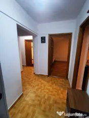Apartament 3 camere decomandat de vanzare zona Tomis Nord 