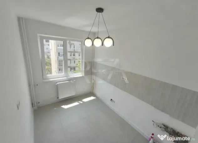 2 camere, et 8/10, 57 mp, bloc 1979-Lujerului