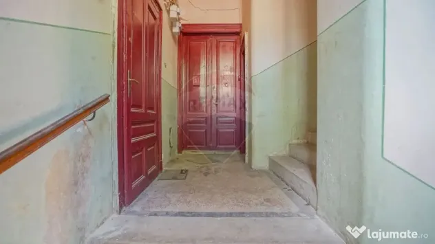 De vânzare, imobil reprezentativ / parțial, strada De M...