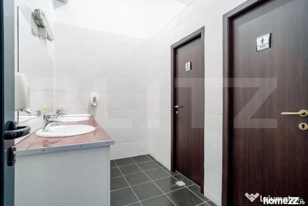 Spatiu comercial premium, de inchiriat, Birou, 182 mp, 4 pa