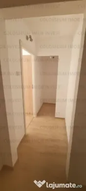 Apartament 2 camere | Renovat | Zona Tractorul 