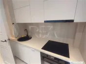 3 camere | TItan | Metrou 6 minute | Centrală proprie 