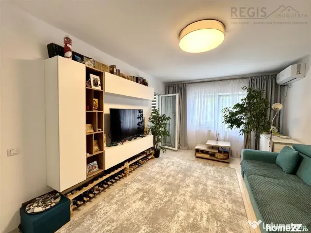 Apartament 3 camere | renovat integral | decomandat - Brasov (Brasov)