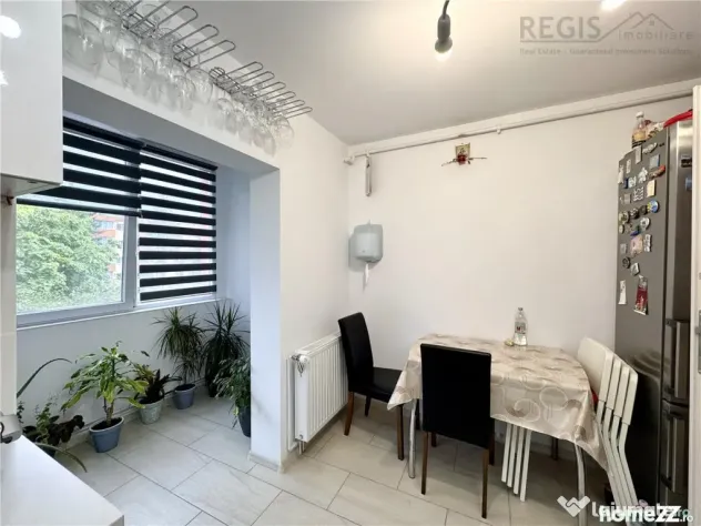 Apartament 3 camere | renovat integral | decomandat - Brasov (Brasov)