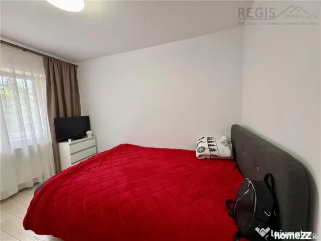 Apartament 3 camere | renovat integral | decomandat - Brasov (Brasov)
