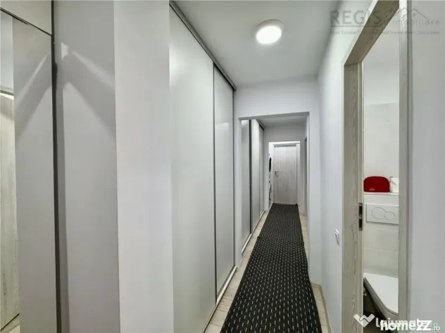 Apartament 3 camere | renovat integral | decomandat - Brasov (Brasov)