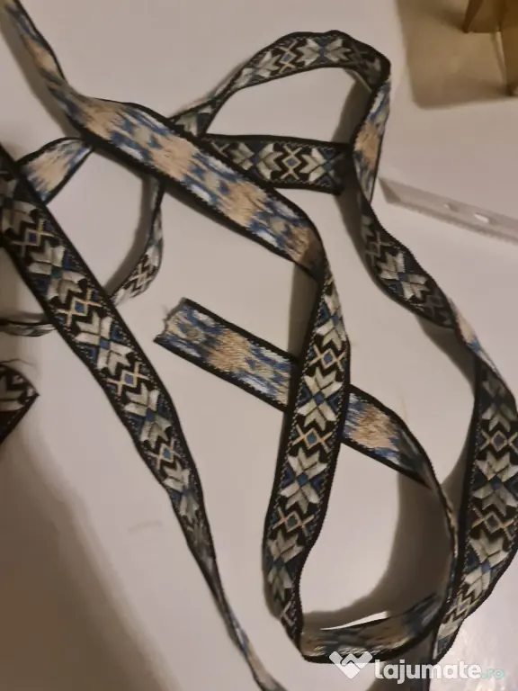 Vand banda decorativa motiv folkloric ptr. camasi