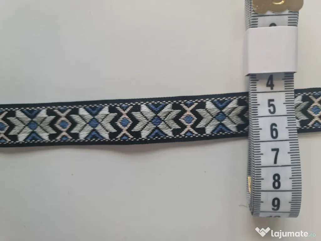 Vand banda decorativa motiv folkloric ptr. camasi