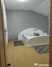 Apartament cu 3 camere, Cetate-Kaufland